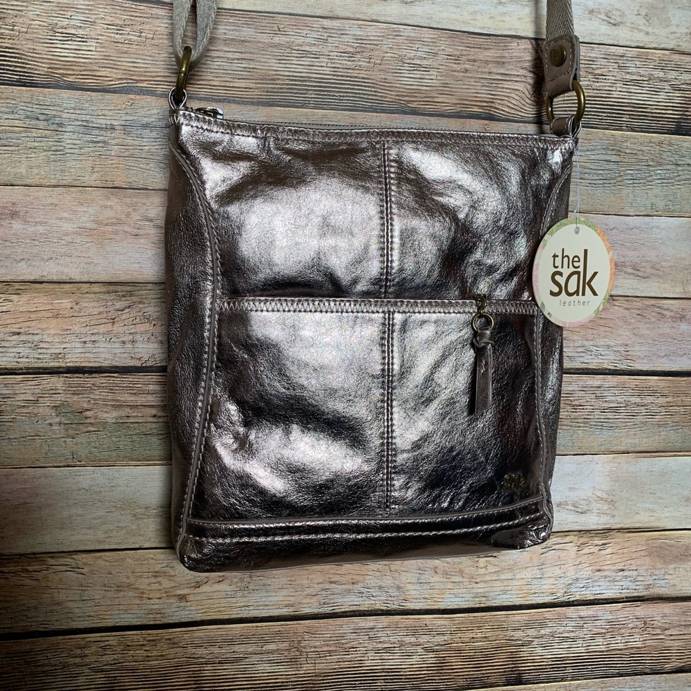 NWT The Sak purse